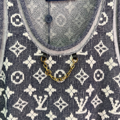25 round neck vest
