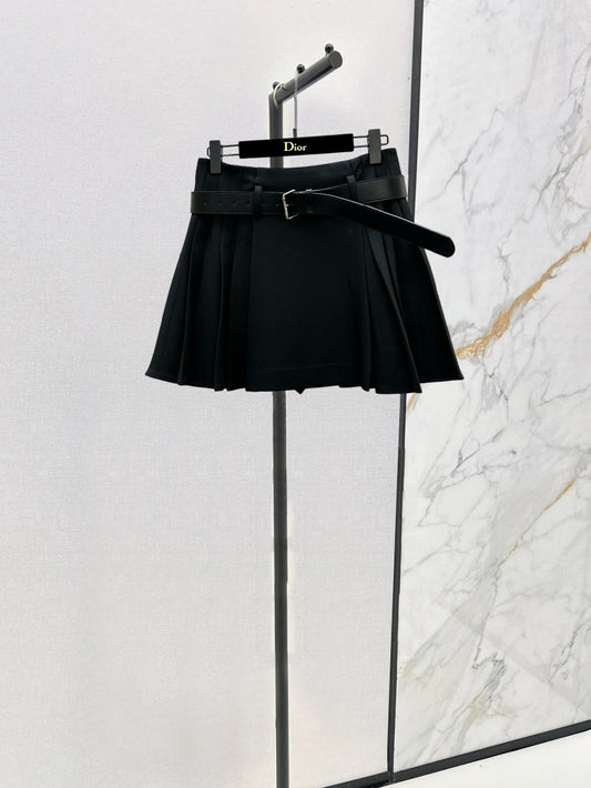 25 pleated skirt