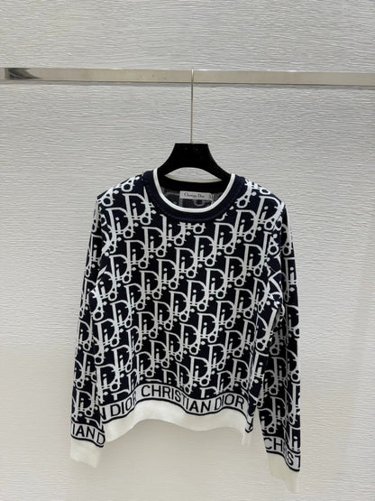 25FW knitted sweater