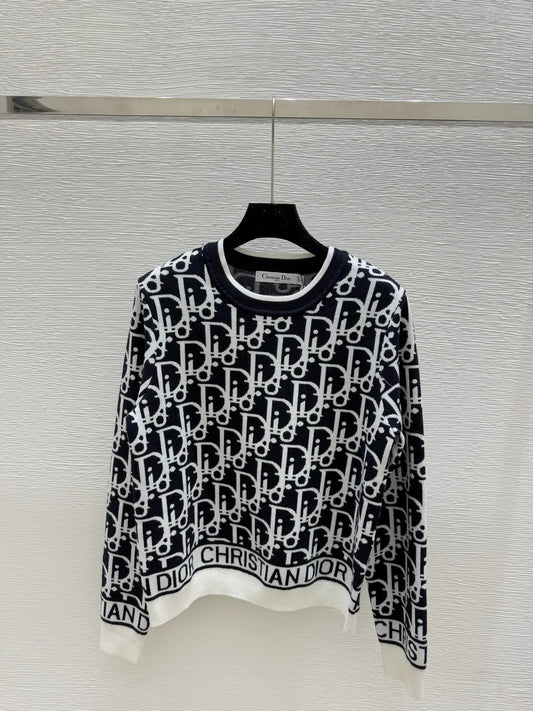 25FW knitted sweater