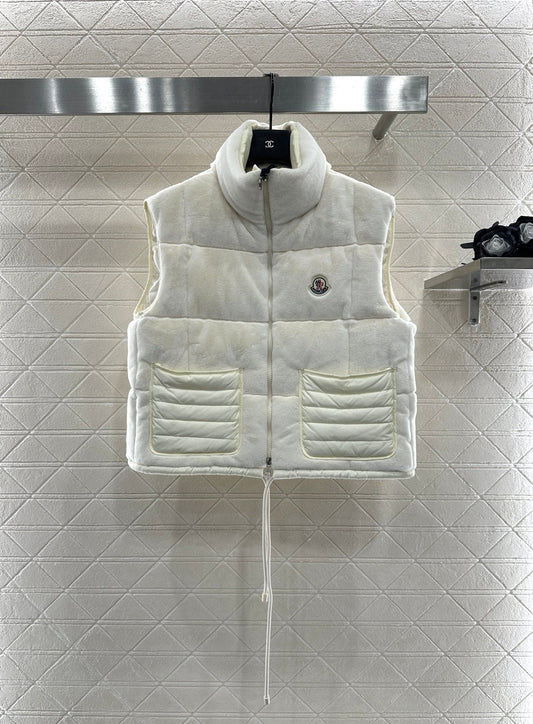 25fw Standing collar down vest