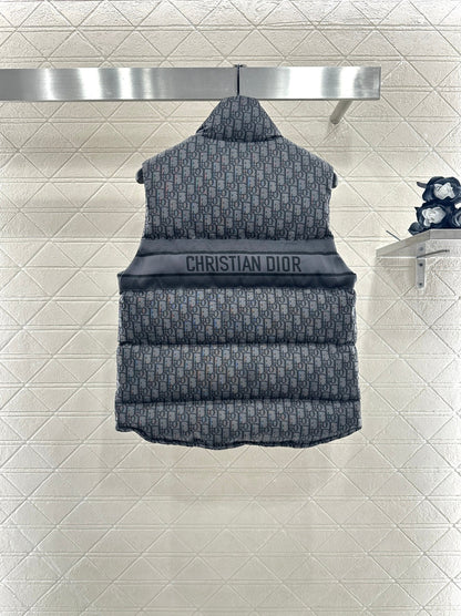 25fw Stand up collar jacquard down vest