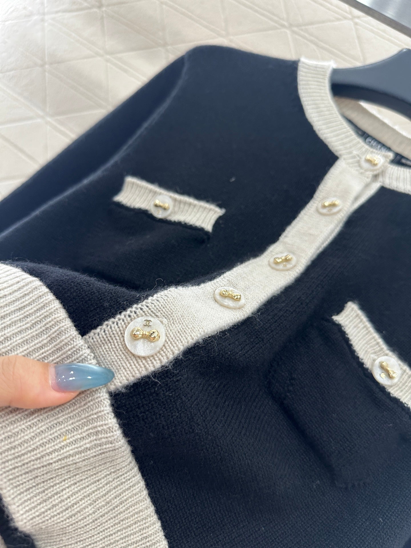 25fw Color blocking pocket sweater）