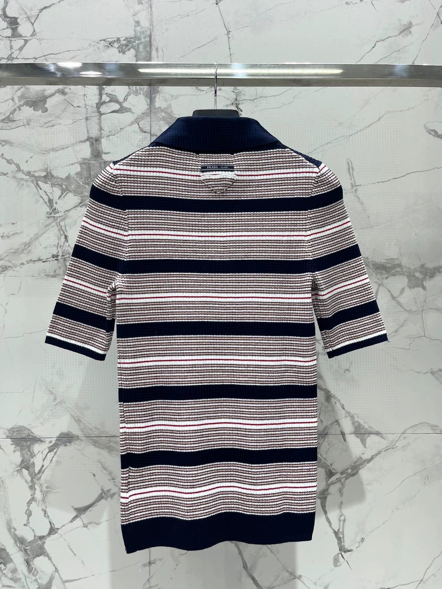 25 knitted short sleeves
