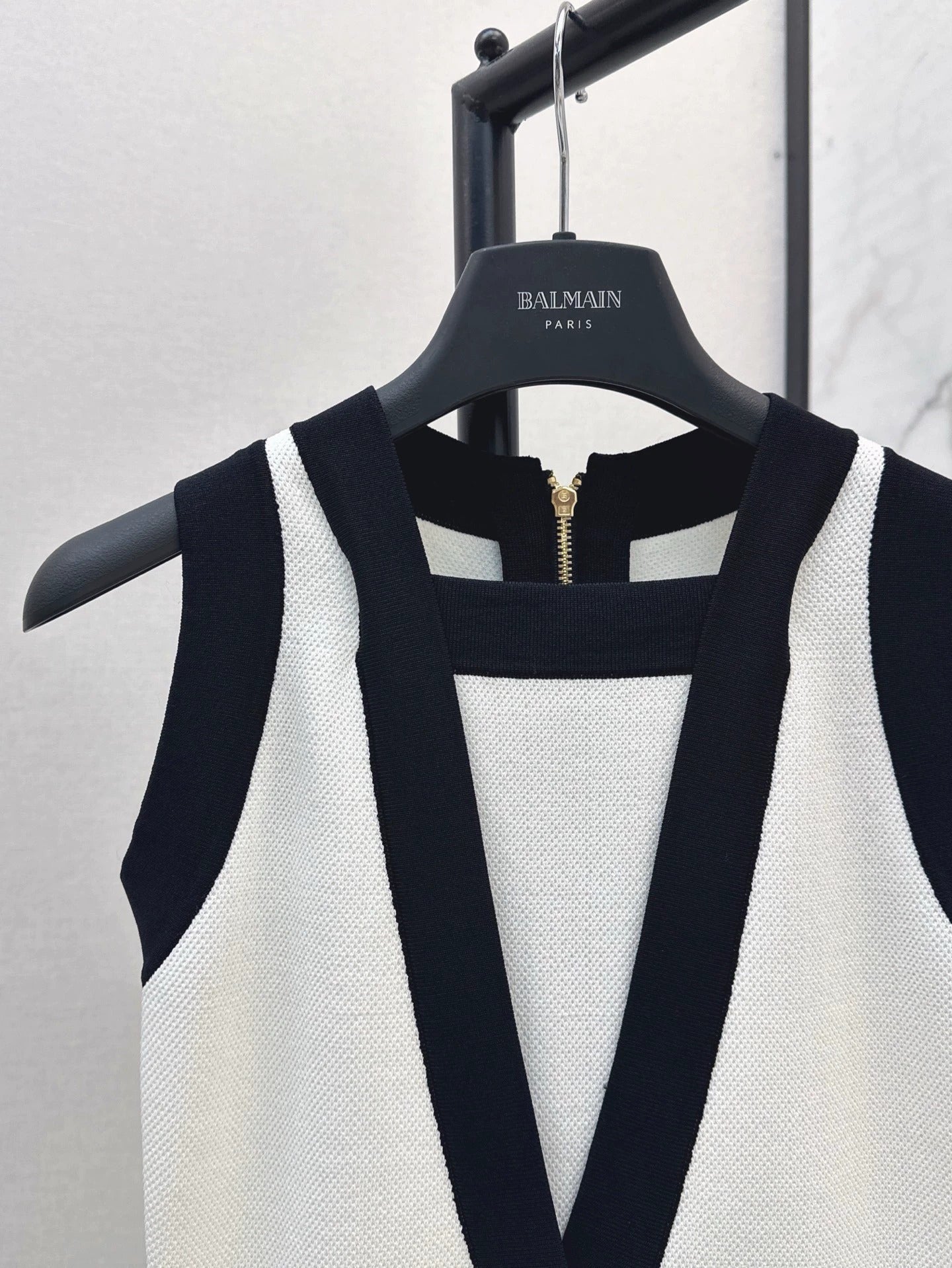 25 waist dress