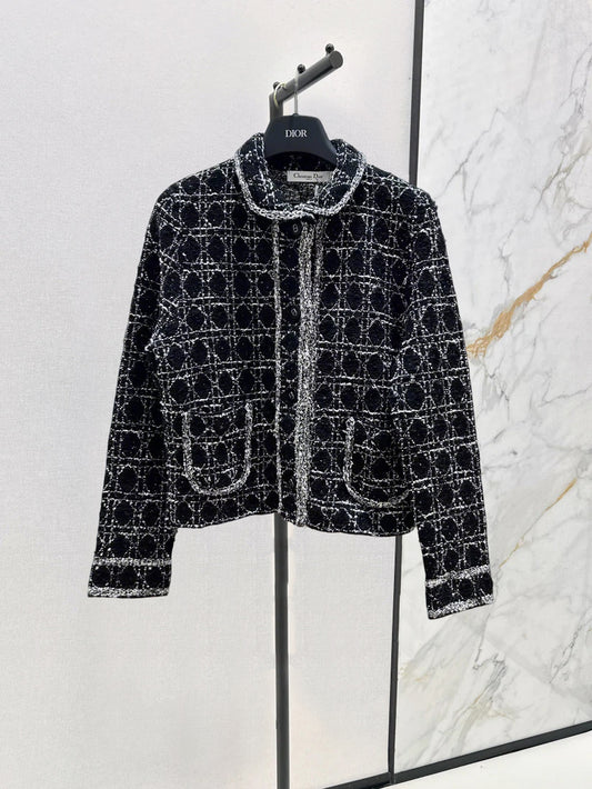 D 25 Lapel knitted cardigan
