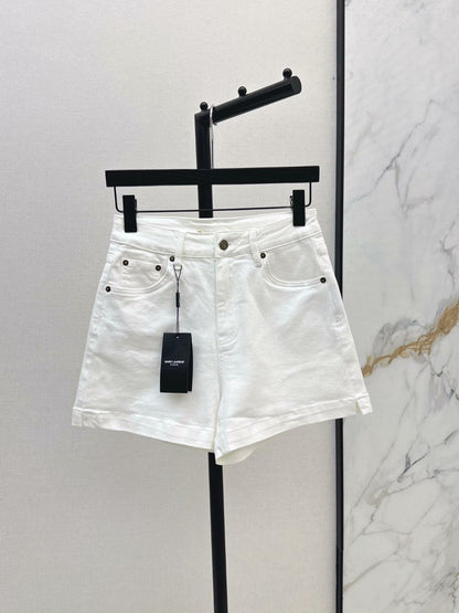 25 embroidered denim shorts