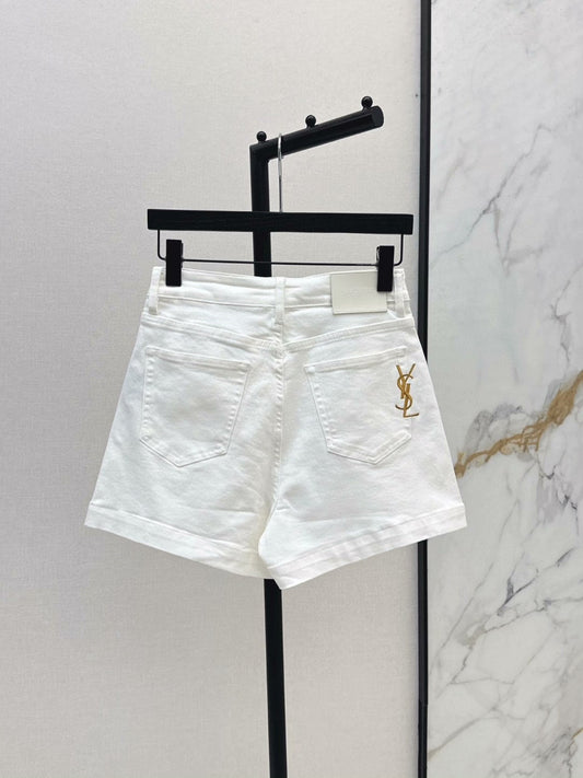 25 embroidered denim shorts