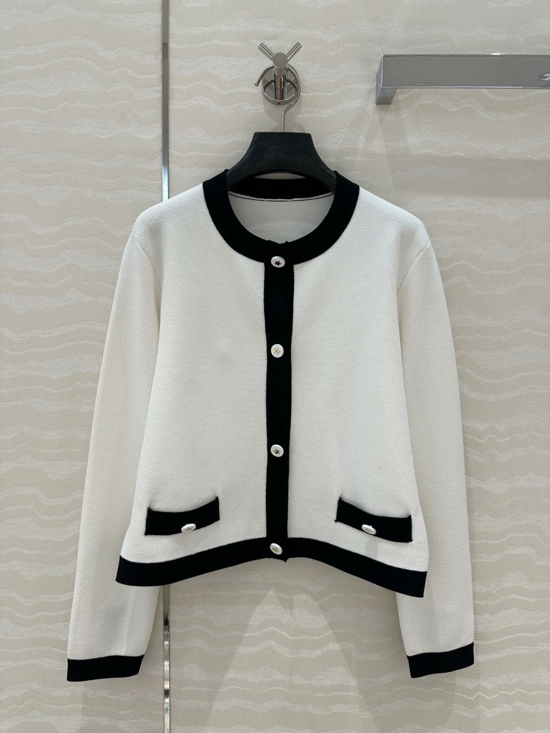 25 new round neck cardigan jacket