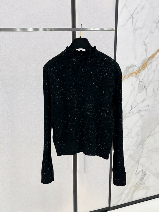 25 Openwork lace knitted cardigan