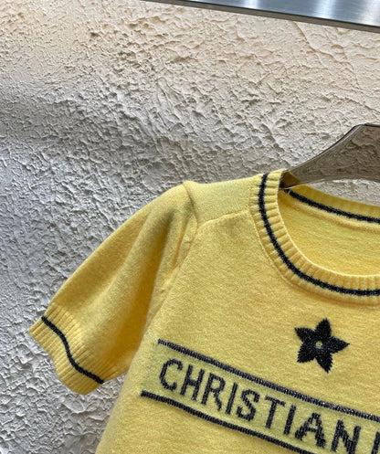 25 knitted short sleeves