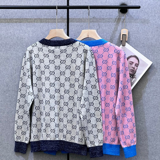 25 Specially spun wool monogram cardigan