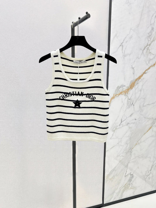 25-stripe knitted vest