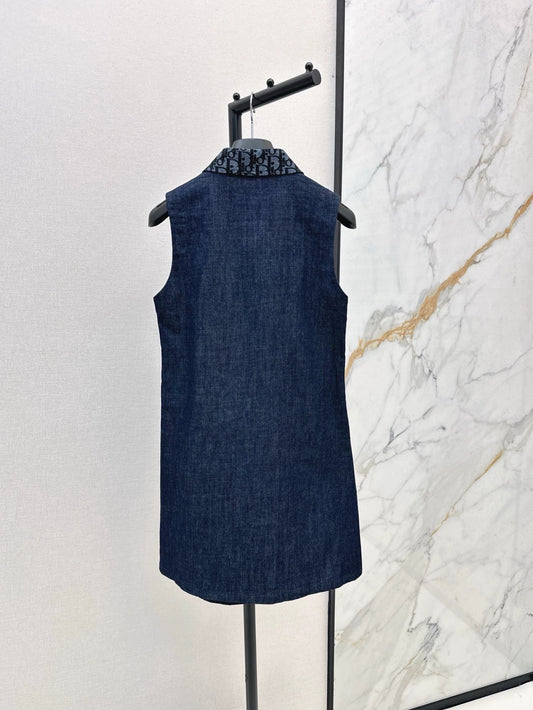 25 sleeveless dress