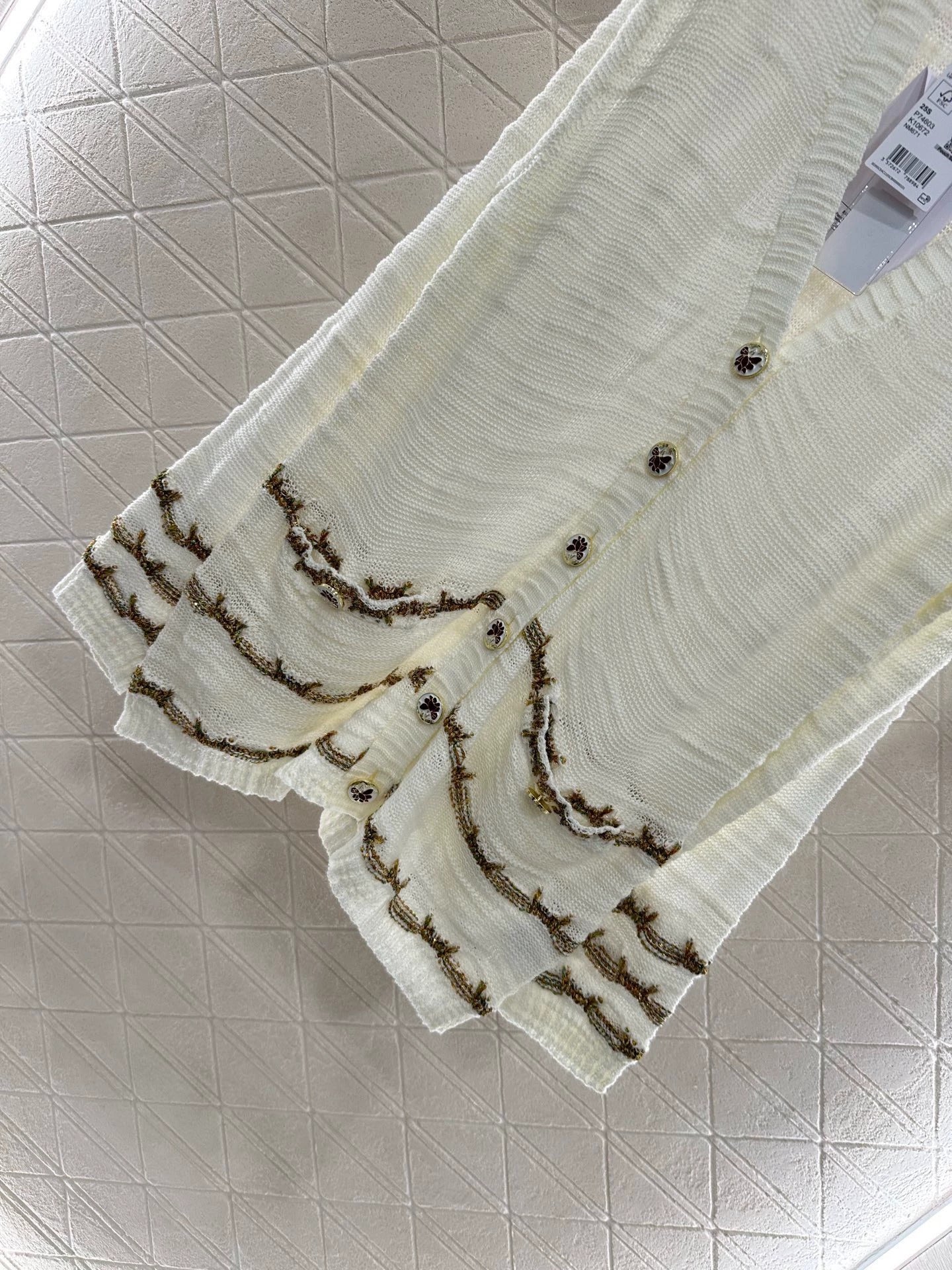 25 knitted cardigan