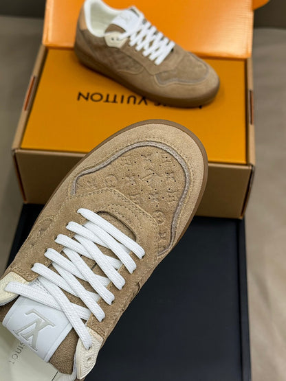 25 STADIUM sneakers