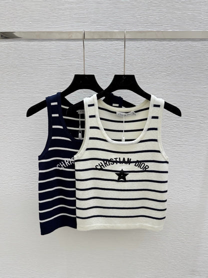 25-stripe knitted vest