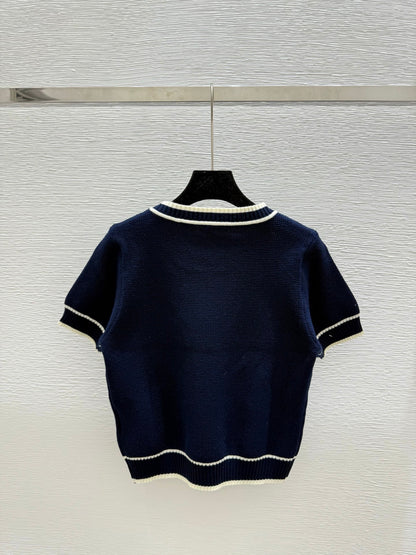 25 short-sleeved tops