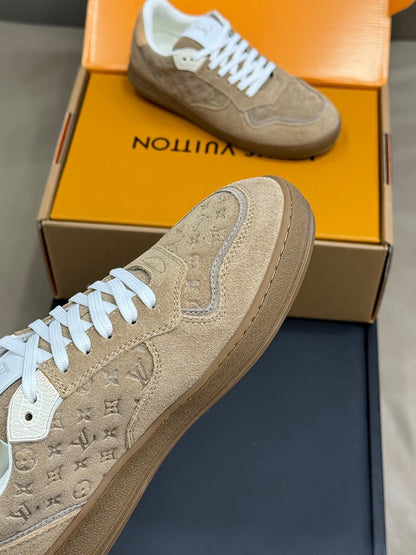 25 STADIUM sneakers