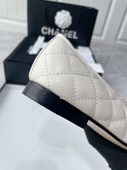 C 25 Ballet Flats