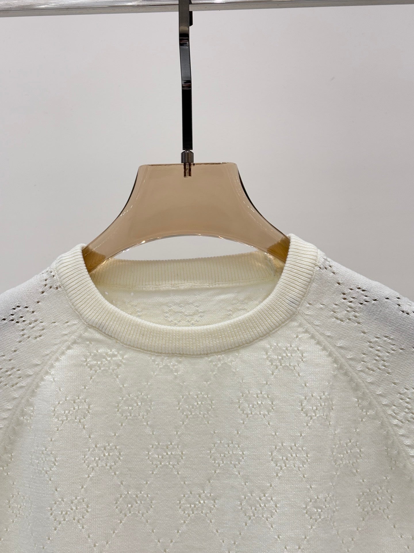 25 Hollow jacquard knitted short sleeves