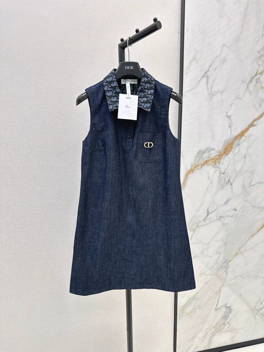 25 sleeveless dress