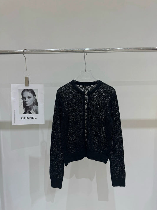 25 knitted cardigan