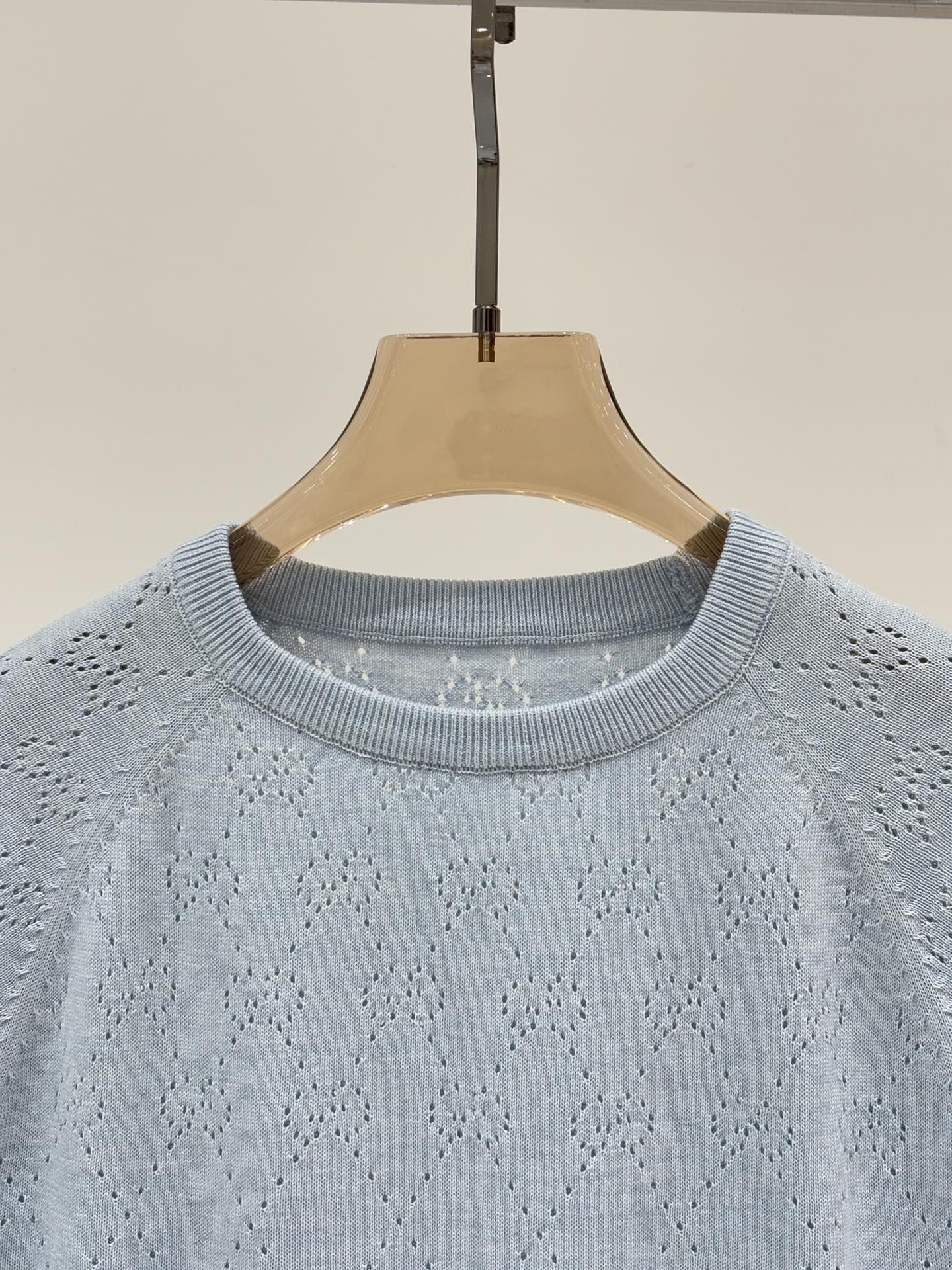 25 Hollow jacquard knitted short sleeves