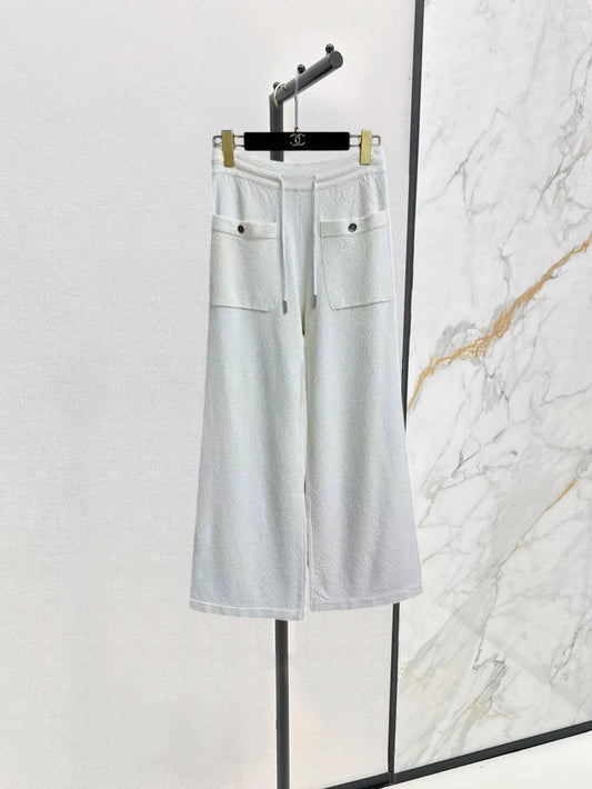 25 pairs of C wide-leg pants