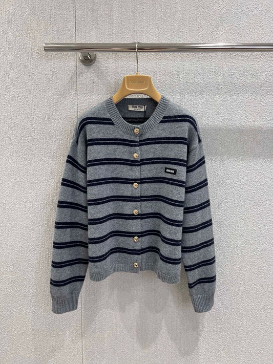 25Fw knitted cardigan