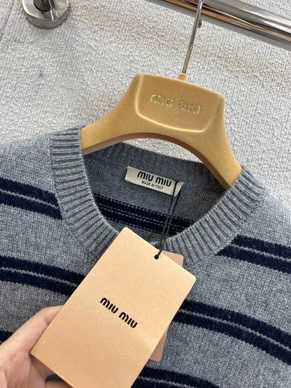 25Fw knitted cardigan