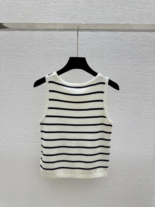 25-stripe knitted vest