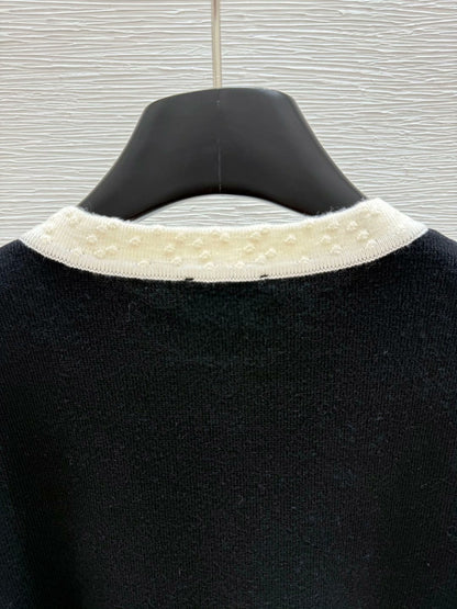 25 knitted jacket