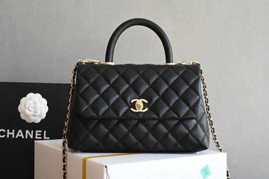 Ch handle bag
