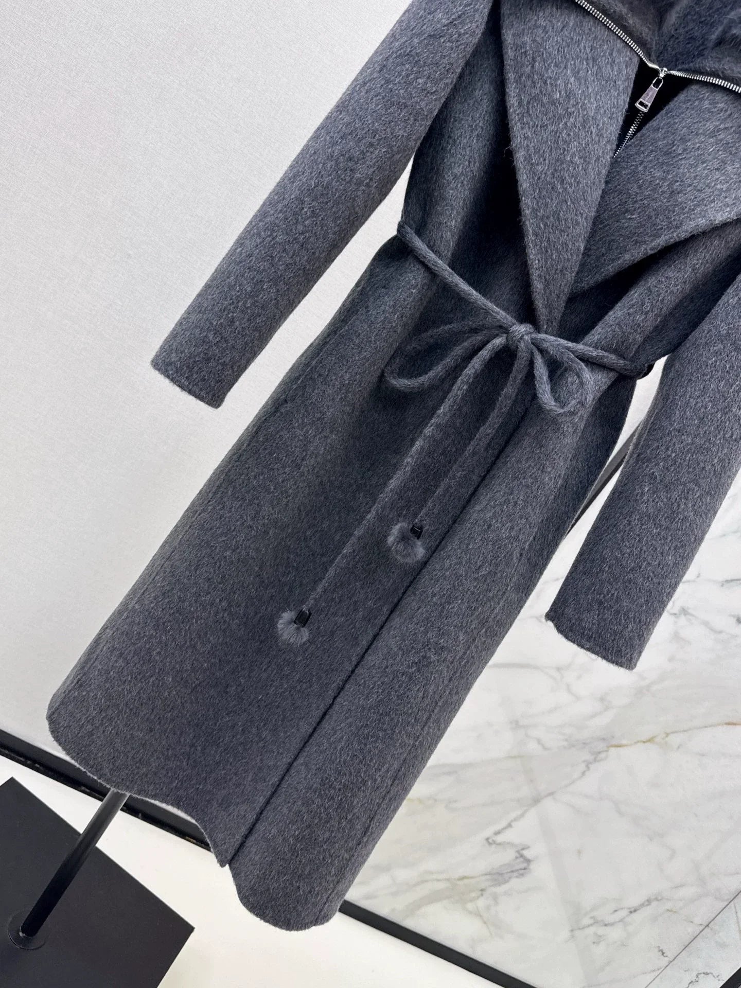 25fw Fake two mink big collar coats