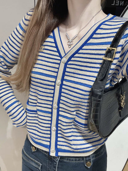 25 Blue and white striped cardigan