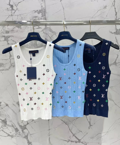 25 new embroidered logo knitted vest