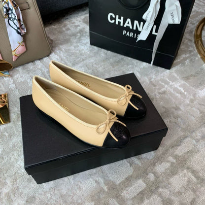 Bow ballet shoes