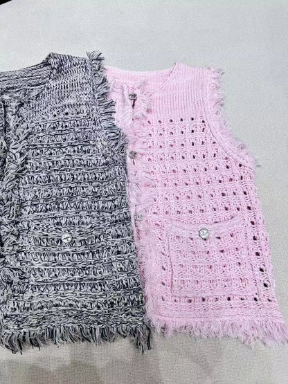 25 New knitted vest (gray, pink)