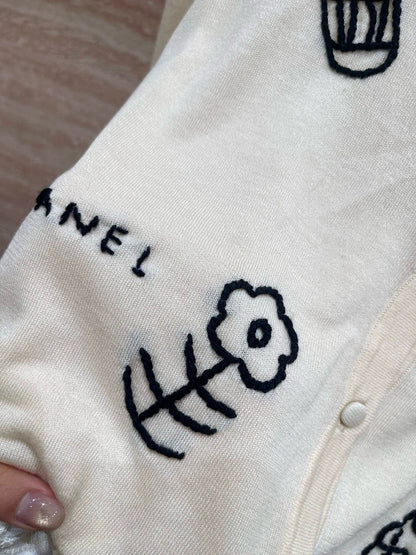 25fw A thin knitted sweater(vintage series)
