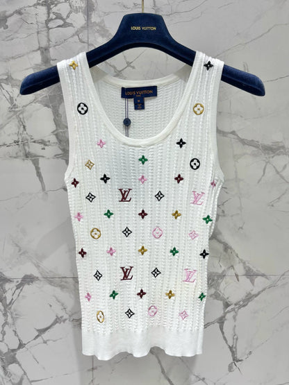 25 new embroidered logo knitted vest
