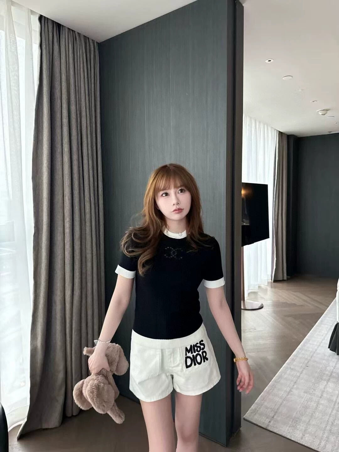 25 letter white shorts