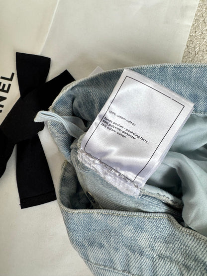 25 Spotted Jeans