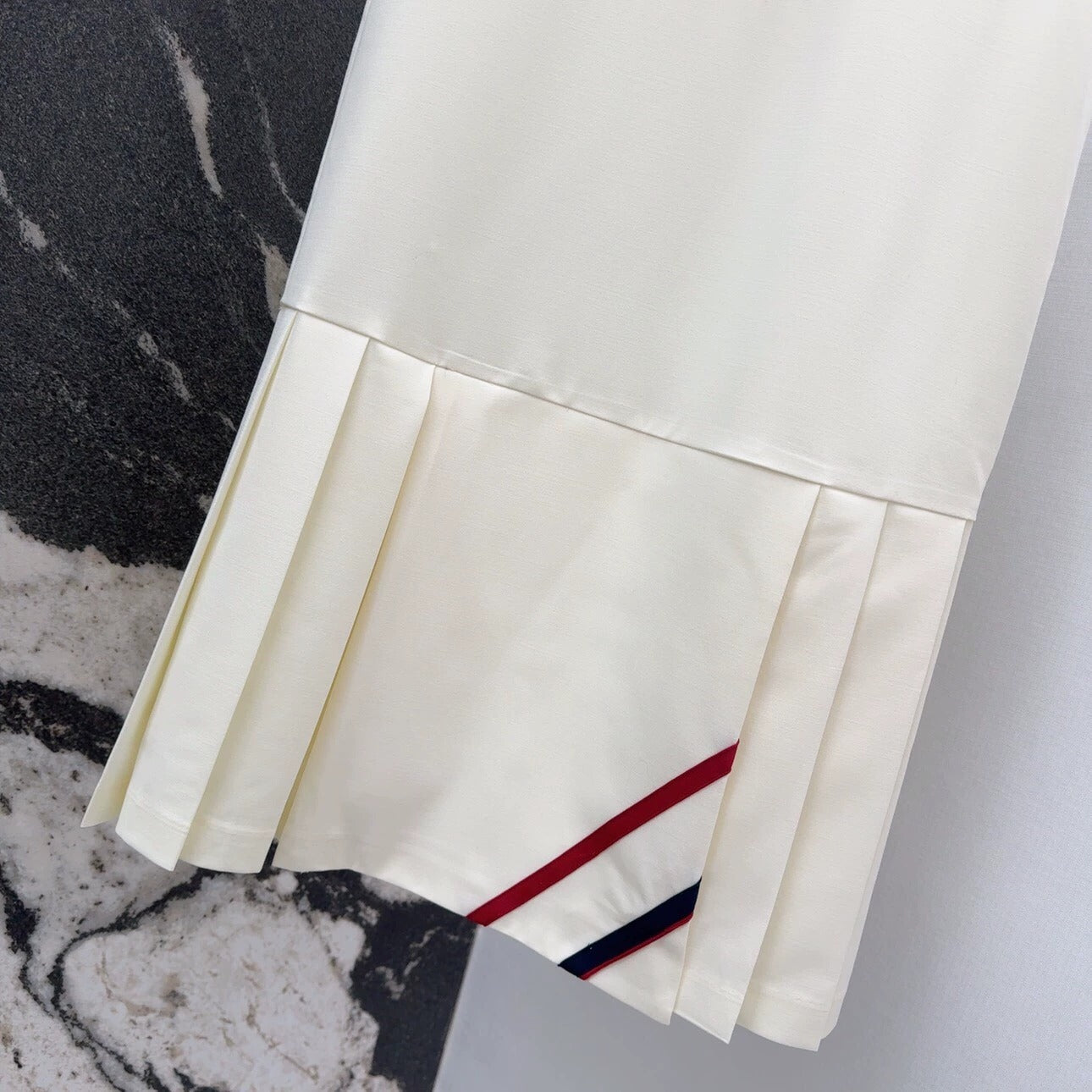 25 pleated dress