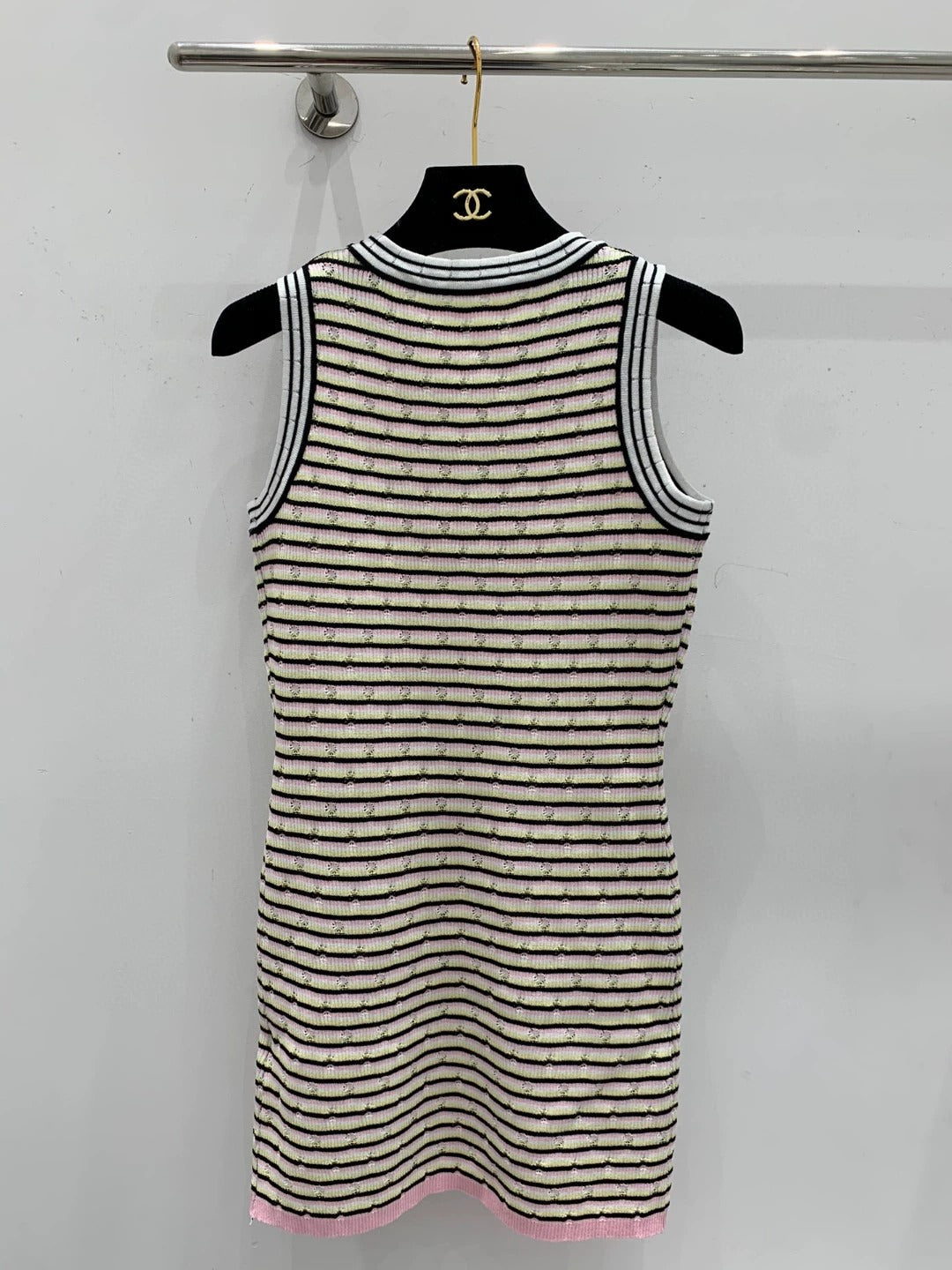 25 knitted vest skirt