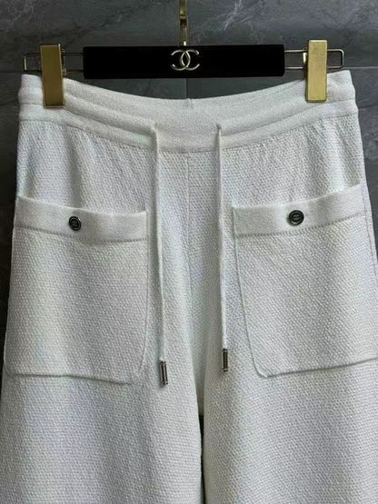 25 pairs of C wide-leg pants