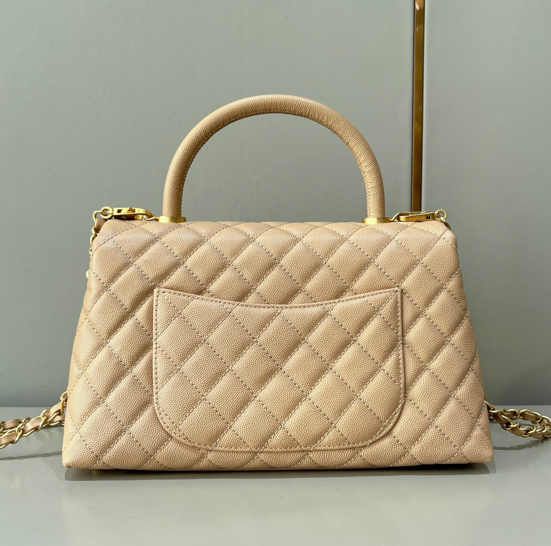 LARGE FLAP BAG WITH TOP HANDLE 29  Small Grained Calfskin Light Teas