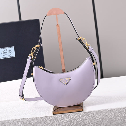 PArqué small leather shoulder bag
