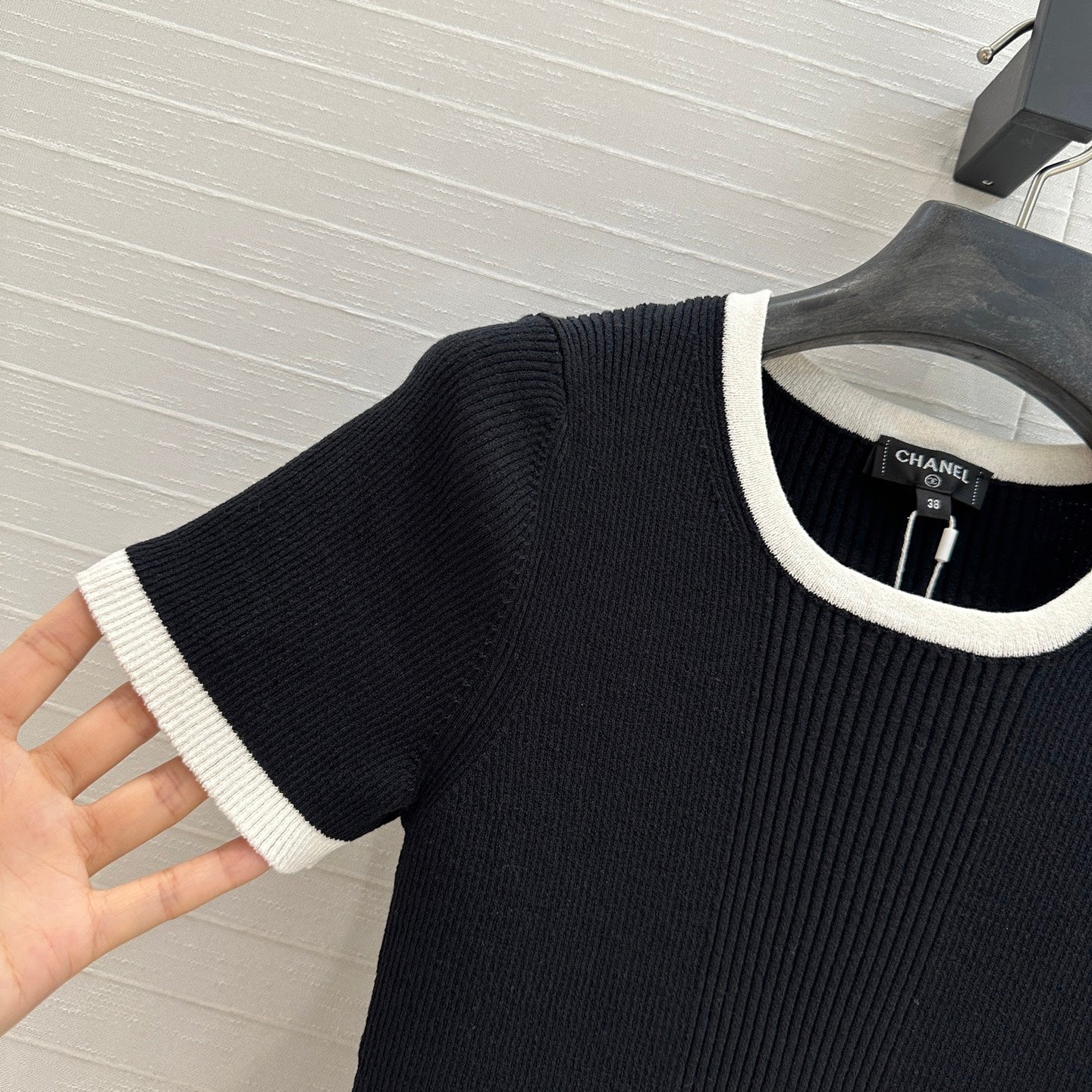 ch 25ss knitted t-shirt