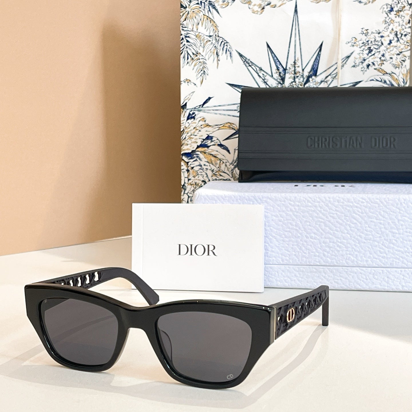 S2I sunglasses